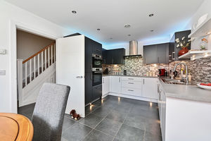 Photo 9- click for photo gallery